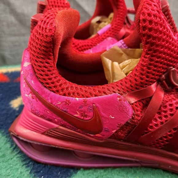 Nike Shox Gravity Red Crush Running Shoes Womens Size 7 AQ8554-606 - Picture 9 of 15